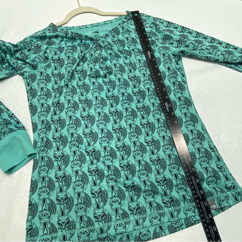 Patterned Teal Long Sleeve Top - Picture 12 of 12